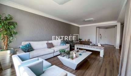 Apartamento 5 Quartos (sendo 1 suíte) e 2 Vagas - Centro