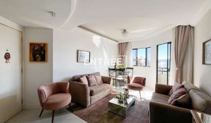 Apartamento com 3 Quartos (sendo 1 Suíte) e 1 Vaga - Centro