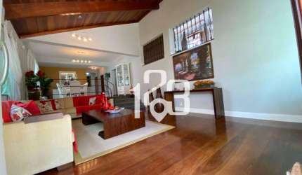 Casa com 4 dormitórios à venda, 520 m² por R$ 2.990.000,00 - Residencial Santa Helena - Bragança Paulista/SP