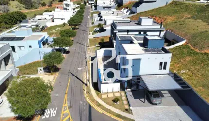 Casa com 4 dormitórios à venda, 224 m² por R$ 1.290.000 - Condomínio Villa Real de Bragança - Bragança Paulista/SP
