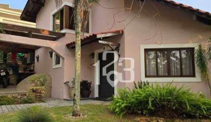 Casa com 3 dormitórios à venda, 200 m² por R$ 2.300.000,00 - Condomínio Residencial Colinas de São Francisco - Bragança Paulista/SP