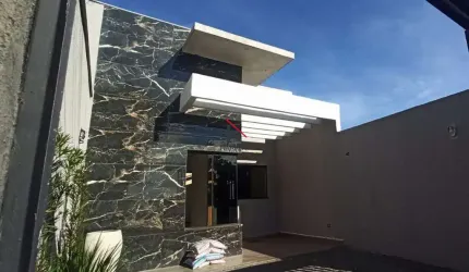 Casa com 3 quartos à venda no Jardim Montecatini, Londrina  por R$ 390.000