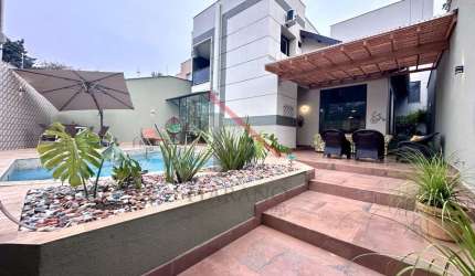 Casa com 3 quartos à venda no Bancários, Londrina  por R$ 1.290.000