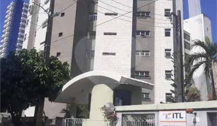 Apartamento com 3 quartos à venda em Cocó - CE