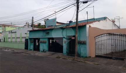 Casa com 15 quartos à venda em Joaquim Távora - CE
