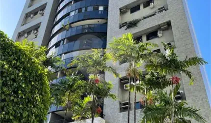 Apartamento com 4 quartos à venda em Cocó - CE
