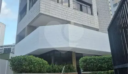 Apartamento com 5 quartos à venda em Meireles - CE