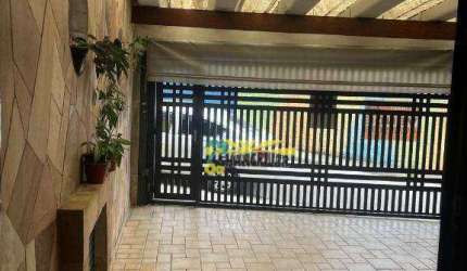 Sobrado com 3 dormitórios à venda, 174 m² por R$ 650.000 no Rudge Ramos