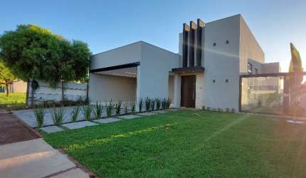 Linda Casa no Cyrela ll,  Nova , 3 suítes  !!   Excelente acabamento!!