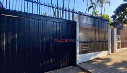 Sobrado de luxo na Zona 05: Conforto, lazer e elegância em um só lugar com 3 dormitórios para alugar, 341 m² por R$ 6.000/mês - Zona 05 - Maringá/PR
