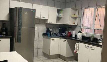 Casa sobrado de 284m² com 03 suites à venda - Jardim Califórnia