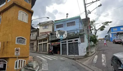 SOBRADO NO JARDIM TREMEMBÉ PARA MORADIA OU RENDA