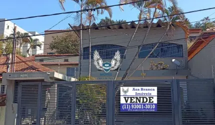 SOBRADO NO TUCURUVI COM 03 DORMITÓRIOS SENDO 01 SUÍTE E 04 VAGAS DE GARAGEM, POS