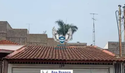 CASA TÉRREA NO TUCURUVI COM 03 DORMITÓRIOS SENDO 01 SUÍTE E 02 VAGAS DE GARAGEM,