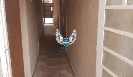 SOBRADO NA AGUA FRIA COM 02 DORMITÓRIOS, SENDO 01 SUITE E 02 VAGAS DE GARAGEM