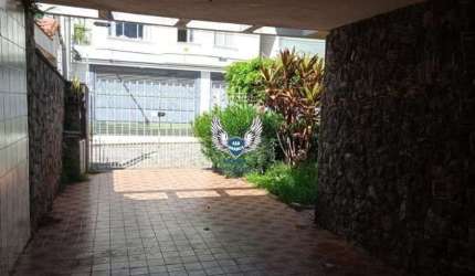 SOBRADO NA VILA ALBERTINA COM 03 DORMITÓRIOS E PISCINA