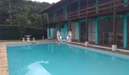 CHÁCARA EM MARIPORÃ PARA FESTAS OU MORADIA