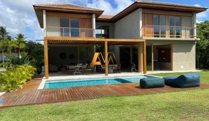 Casa à venda no bairro Praia do Forte - Mata de São João/BA