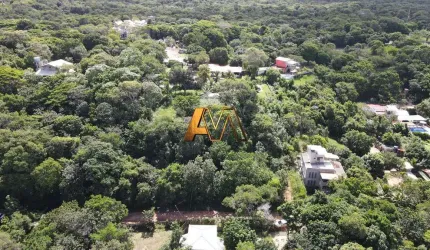 SÍTIO COM CASA EM PRAIA DO FORTE