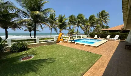 Casa à venda no bairro GUARAJUBA - Camaçari/BA