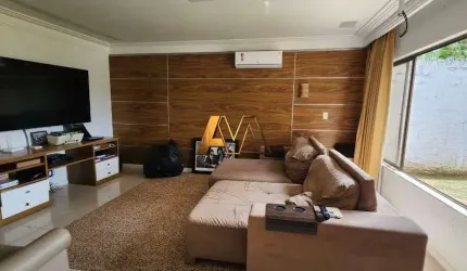 CASA 4 SUÍTES EM LAURO DE FREITAS