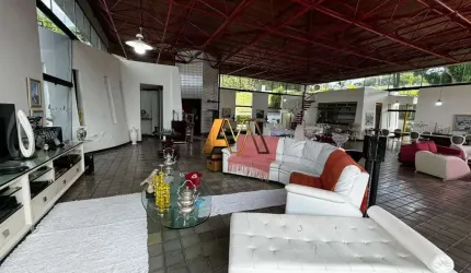 CASA  COM 3 SUÍTES EM LAURO DE FREITAS