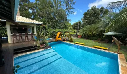 CASA ALTO PADRÃO 6 SUÍTES EM GUARAJUBA
