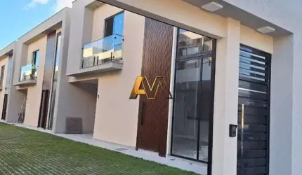 Casa à venda no bairro BURAQUINHO - Lauro de Freitas/BA