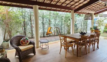 Casa à venda no bairro Patamares - Salvador/BA