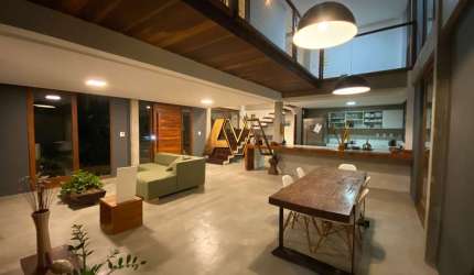 Casa à venda no bairro Jardim Aeroporto - Lauro de Freitas/BA
