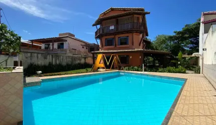 Casa à venda no bairro GUARAJUBA - Camaçari/BA