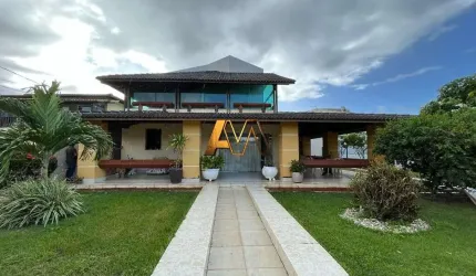 Casa à venda no bairro Piatã - Salvador/BA