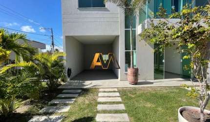 Casa à venda no bairro Ipitanga - Lauro de Freitas/BA