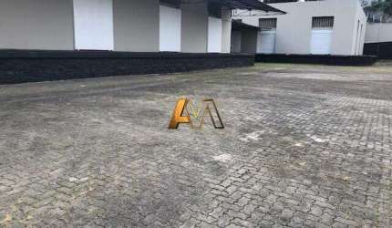 Pavilhão/Galpão para alugar no bairro Porto Seco Pirajá - Salvador/BA