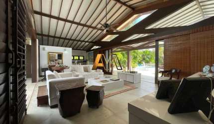 Casa à venda no bairro Interlagos (Abrantes) - Camaçari/BA