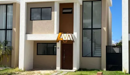 Casa à venda no bairro BURAQUINHO - Lauro de Freitas/BA