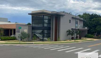 SOBRADO 4 SUÍTES RESIDENCIAL DUAS MARIAS