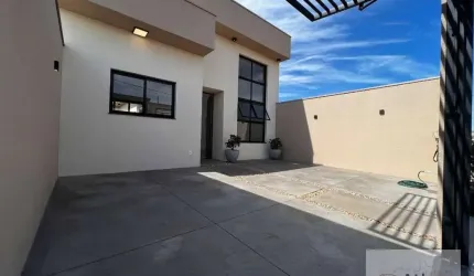 Casa com 3 dormitórios à venda, 110 m² por R$ 639.000,00 - Parque Barnabé - Indaiatuba/SP