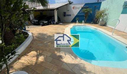 Sobrado com 3 dormitórios à venda, 243 m² por R$ 1.250.000,00 - Jardim Modelo - Suzano/SP