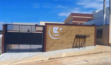 Amplas Casas de condomínio disponíveis para venda