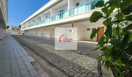 Sobrado em condomínio fechado a venda em Itaquera - SP.