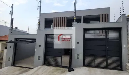 Sobrado frontal á venda com 2 suítes no bairro Vila Antonieta / SP.