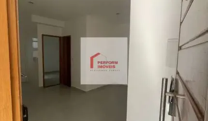 Apartamento com 2 dormitórios á venda no bairro Vila Nhocuné / SP.