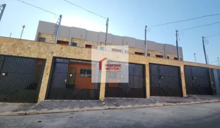 Sobrados á venda com 2 suítes no bairro Vila Antonieta / SP.