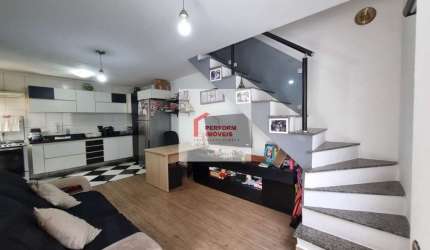 Casa em Condomínio à Venda em Itaquera, São Paulo-SP: 2 quartos, 1 sala, 1 banheiro, 1 vaga, 56m² de área!