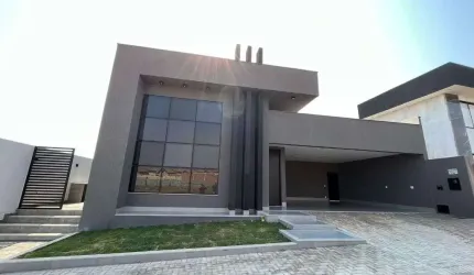Casa com 04 quartos (02 suítes) à venda, 215 m² por R$ 1.800.000 no Condomínio Del Fiore - Caldas Novas/GO