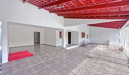 Casa com 3 dormitórios à venda, 374 m² por R$ 610.000,00 - Parque Amazônia - Goiânia/GO