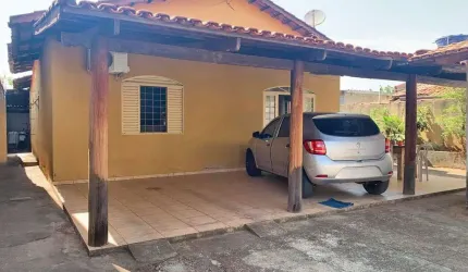 Excelente oportunidade de casa térrea com 05 quartos à venda, 253,00m², R$600.000,00 - Condomínio Rio Formoso