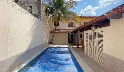 Sobrado de 247 m² com 05 quartos à venda por R$ 1.200.000 no Setor Bueno - Goiânia/GO