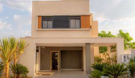 Sobrado com 4 dormitórios à venda, 181 m² por R$ 1.211.020,19 - Jardins Marselha - Aparecida de Goiânia/GO